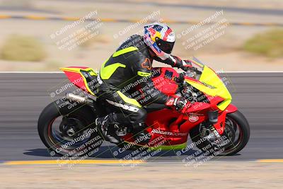 media/Nov-05-2022-SoCal Trackdays (Sat) [[f8d9b725ab]]/Turn 12 Inside Speed Pans (1010am)/